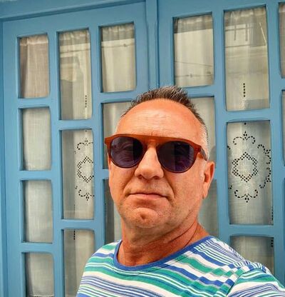  ,   Mark Dave, 59 ,   ,   