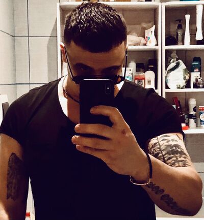  ,   Maksim, 30 ,   ,   
