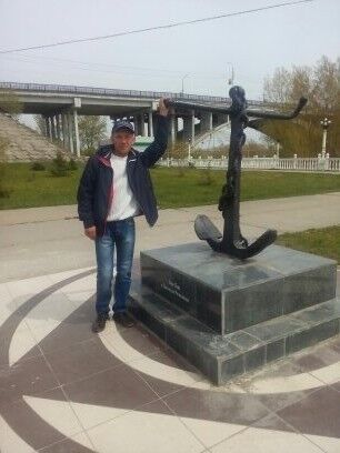  8522873  Sergej, 51 ,    