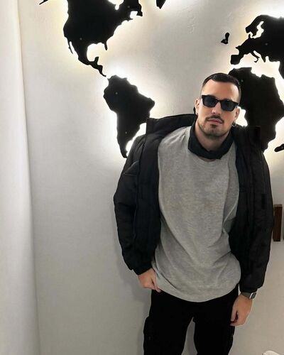  -,   , 39 ,     , c , 