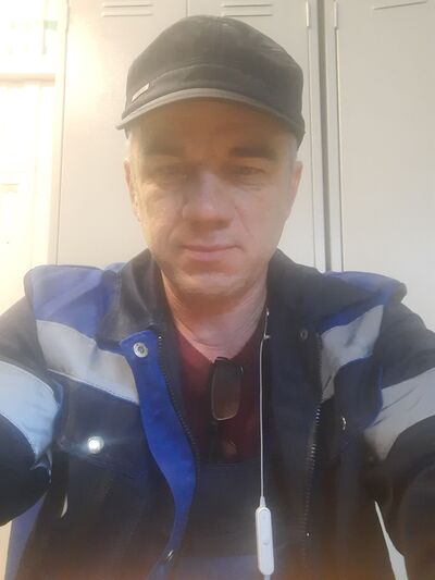  ,   Evgeny, 54 ,   c , 