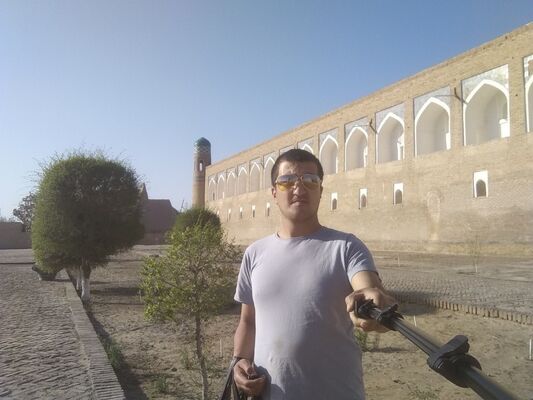  ,   Davlatbek, 37 ,   ,   , c 