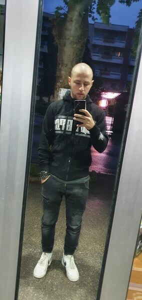  ,   Dusan, 31 ,   ,   