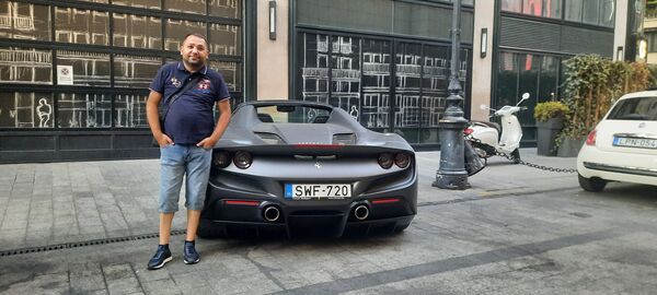  ,   Elcino, 39 ,   ,   