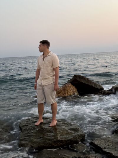  ,   Yura, 24 ,   ,   , c 