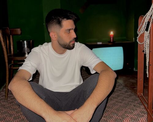  ,   Eren, 24 ,   ,   
