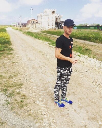  --,   Ruslan, 29 ,   ,   , c , 