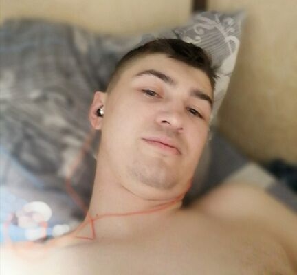  ,   Viktor, 32 ,   ,   , c 