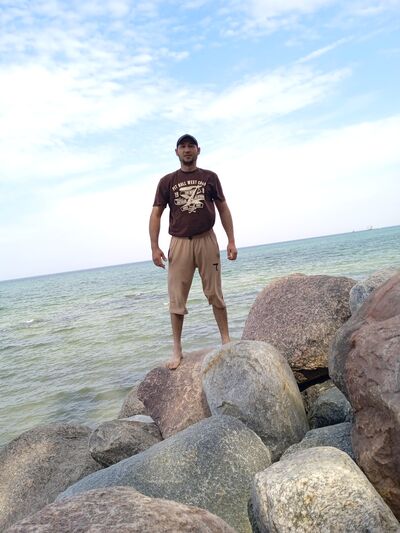  ,   Umidjon, 35 ,   ,   