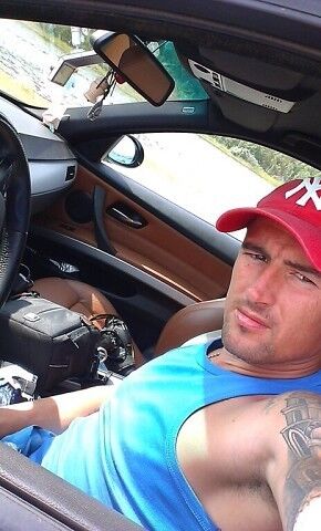  ,   Denis, 42 ,   