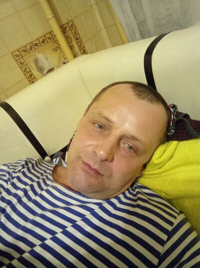  ,   Sasha, 45 ,   ,   