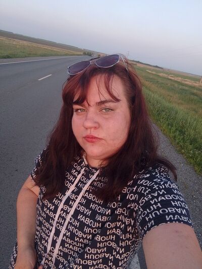  ,   Anastasia, 23 ,   c , 