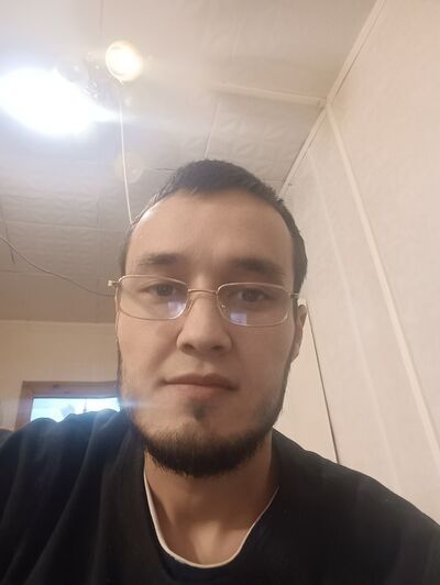  ,   Avazbek, 28 ,   ,   
