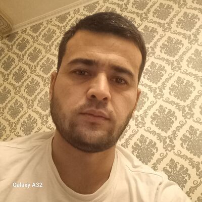  ,   Kamil, 36 ,   ,   