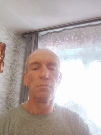  ,   Alexander, 51 ,   c 