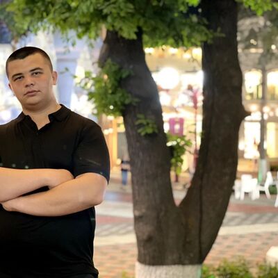  ,   Alexander, 21 ,   ,   