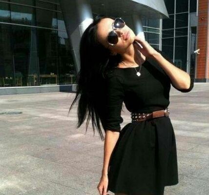  ,   Luna, 34 ,   