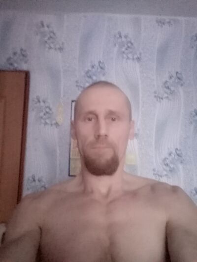  ,   Alex, 44 ,   ,   , c , 