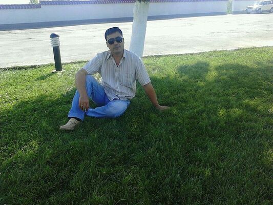  ,   Tomi, 47 ,  