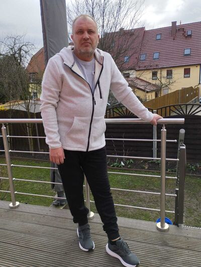 Freital,   Oleg, 43 ,   ,   , c 