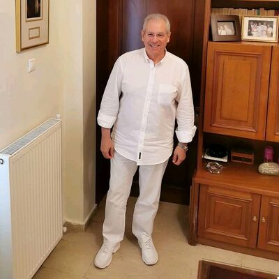  ,   Alexander, 61 ,   ,   