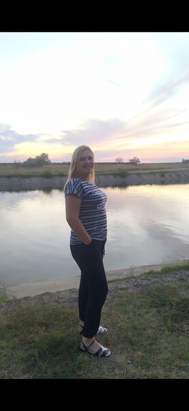  ,   Anzhelika, 36 ,   