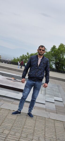  ,   Gevorg, 39 ,   ,   , c 