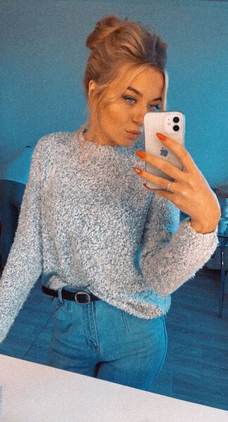  ,   Alena, 26 ,   c 