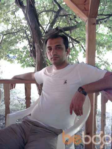  ,   Foto, 48 ,  