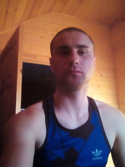  ,   Maks, 33 ,   
