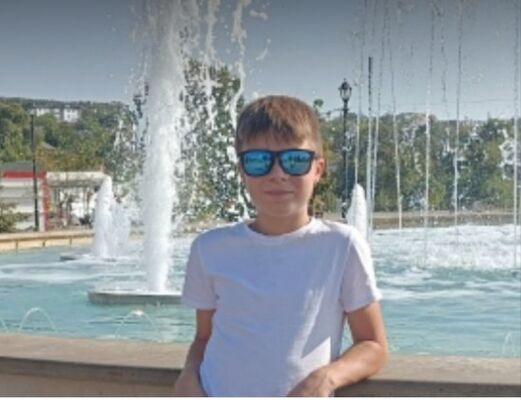  ,   Nikolai, 19 ,   ,   