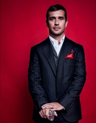  ,   Nik, 37 ,   ,   , 