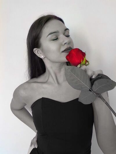  ,   Anastasia, 25 ,   ,   