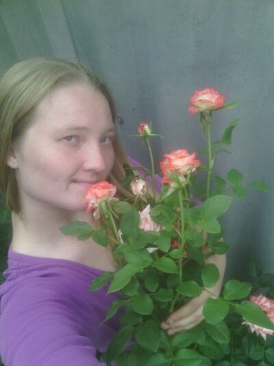  ,   Vikachka, 33 ,  