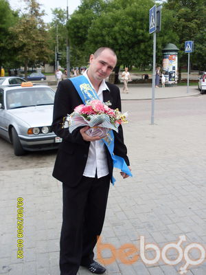  ,   Artur, 40 ,   