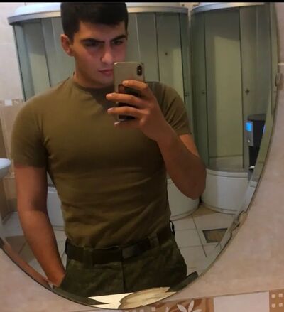  ,   Vladimir, 22 ,   ,   