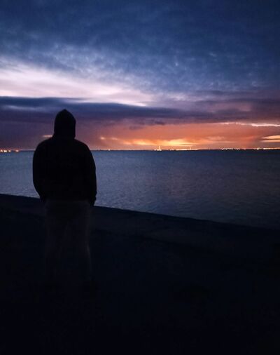  -,   , 21 ,   ,   