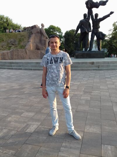  ,   Alex, 41 ,   ,   