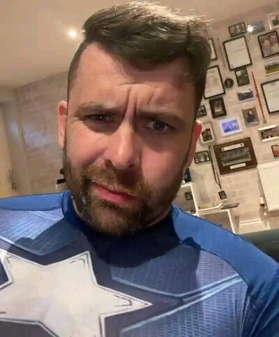  ,   Ben, 48 ,   ,   