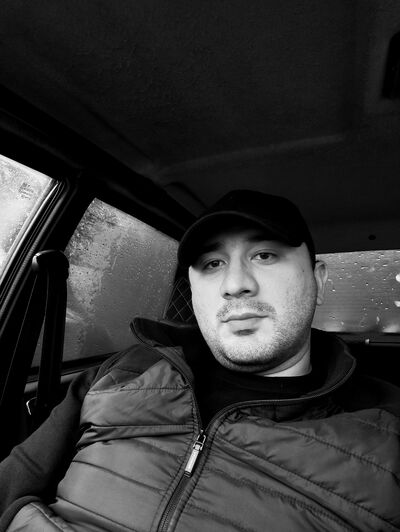  ,   Ruslan, 33 ,   ,   