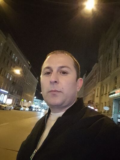  ,   Gio, 33 ,   ,   