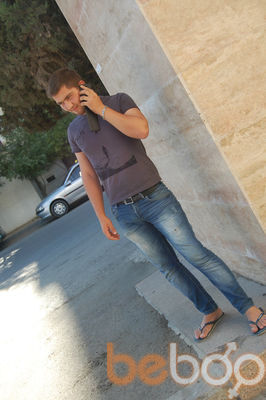  ,   Elvin, 36 ,   