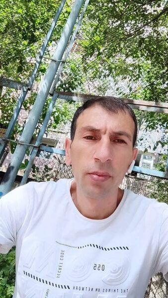  ,   Davit, 43 ,   c 