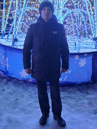  ,   Vladimir, 45 ,   ,   