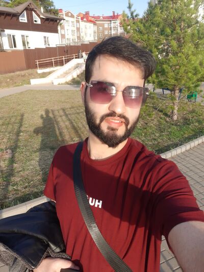  ,   Khan, 28 ,   ,   , c , 