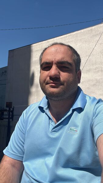  ,   Vako, 35 ,   ,   