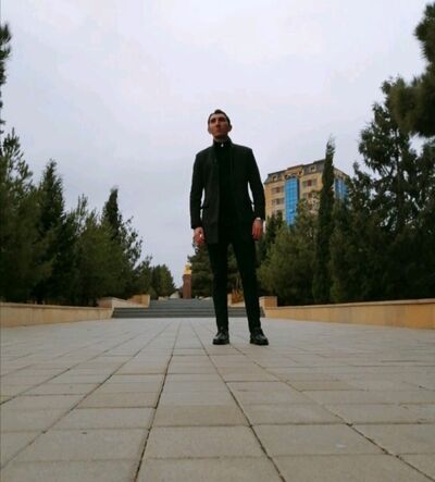  ,   RamiN, 37 ,   ,   , c 