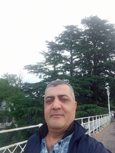  ,   Elseneliyevv, 46 ,   ,   