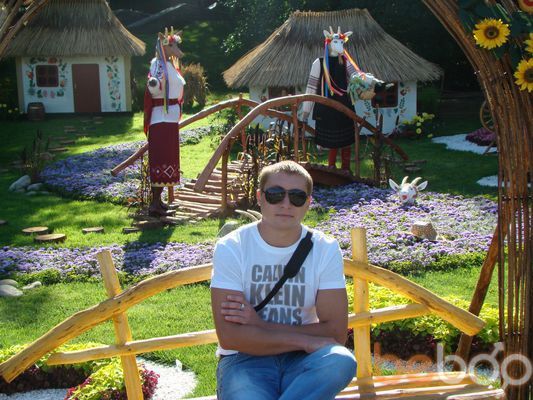  ,   Alex, 38 ,   