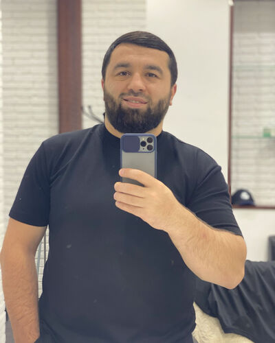  ,   Ali, 37 ,   ,   
